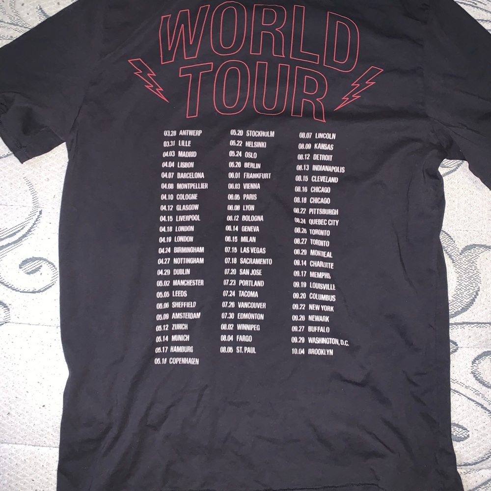 Guess tee - Picture 4 of 4